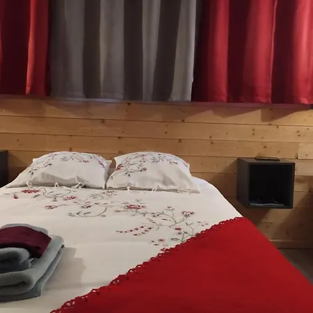 Dom wakacyjny Les De L'ecole Buissonniere Lens