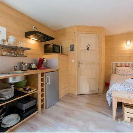 Dom wakacyjny Les De L'ecole Buissonniere Lens